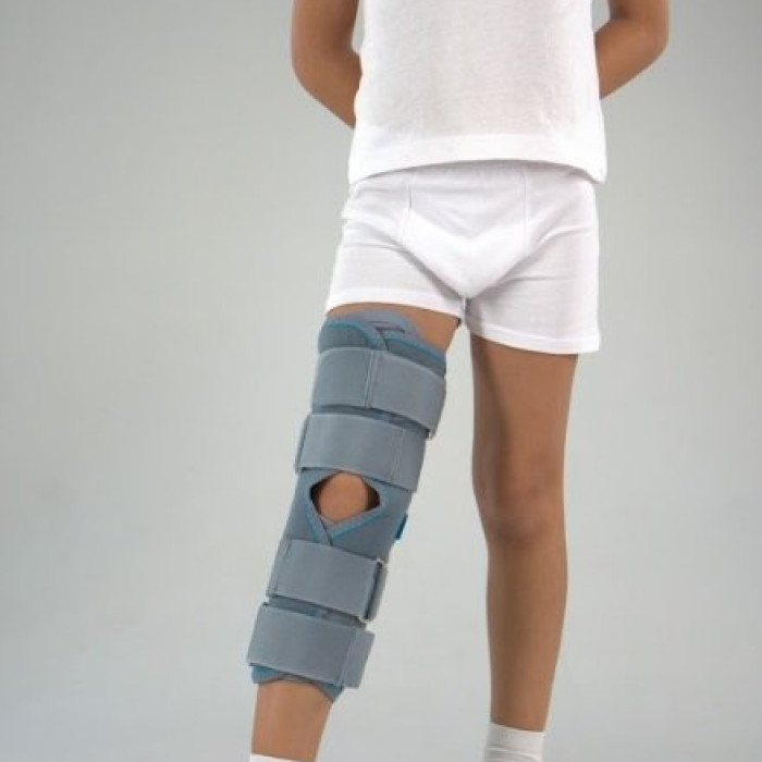 Бандаж (тутор) на коленный сустав детский Алком 3013 Kids