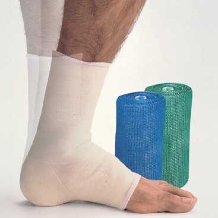 Полужесткий фиксирующий бинт «3M Softcast» 7,6см х 3.6м