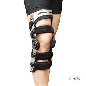 Жесткий ортез коленного сустава функциональный Wellcare 52005