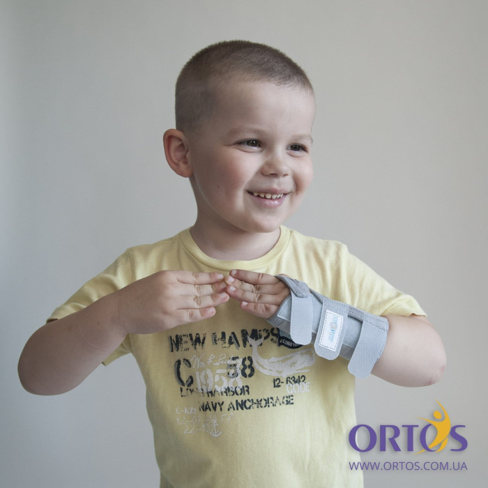 Бандаж на лучезапястный сустав эластичный детский Алком 3007 Kids