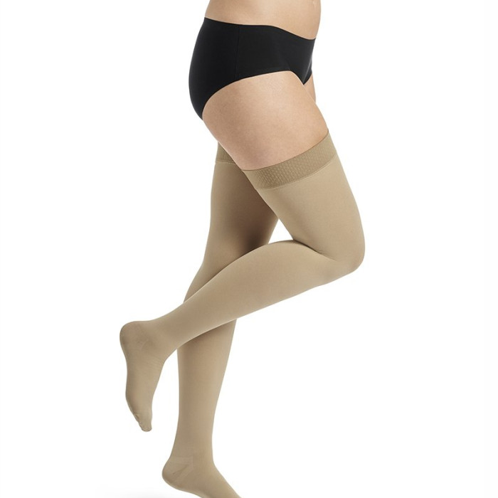 Чулки компрессионные Sigvaris 1 кл. компрессии, серия Top Fine Select