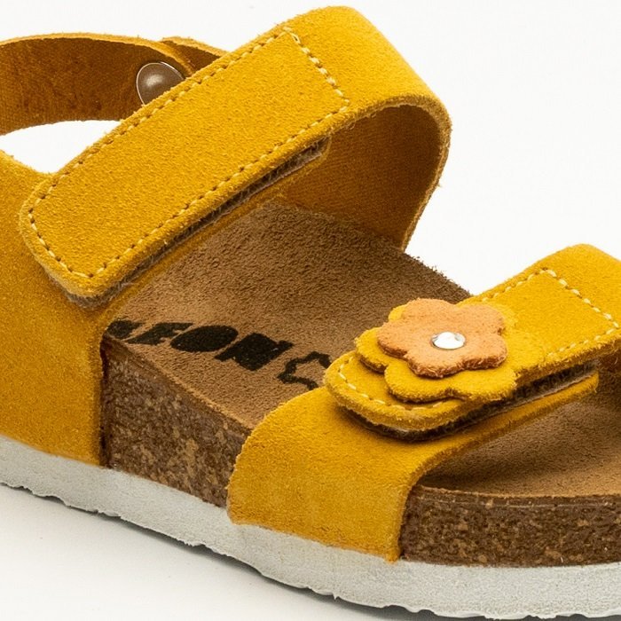 Босоножки детские Leon 4804 желтые