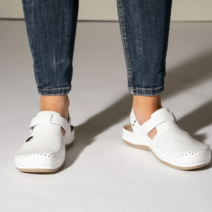 Сабо женские Leon 951 белые