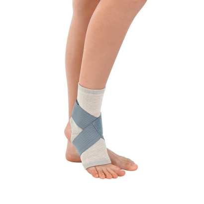 Бандаж на голеностопный сустав с дополнительным фиксатором Алком 3041