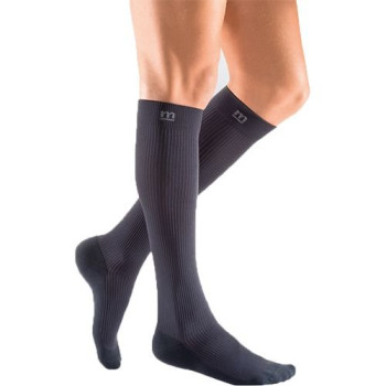 Гольфи компресійні лікувальні,  I класс компр. Medi mediven active (AD - 39 - 44 см)