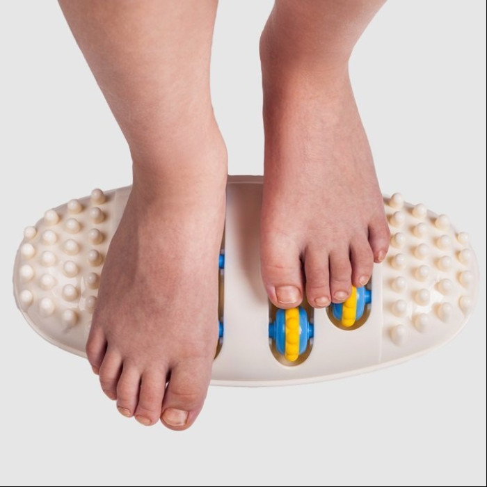 Роликовий масажер для стоп ORTEK Foot Roller Olvi 08528
