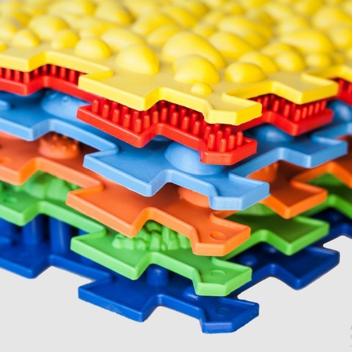 Акупунктурный массажный коврик "Мега Микс" 18 элементов Olvi 10173