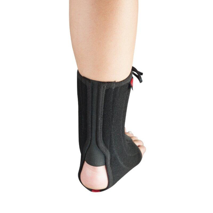 Бандаж на голеностопный сустав Aurafix 417 на шнуровке