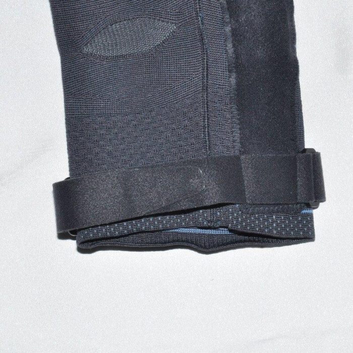 Шарнірний наколінник Aurafix (Аурафікс) 116 з силіконовим кільцем