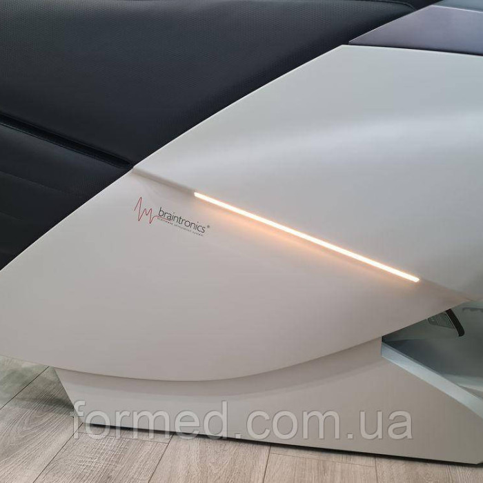 Масажне крісло Casada AlphaSonic III White Black