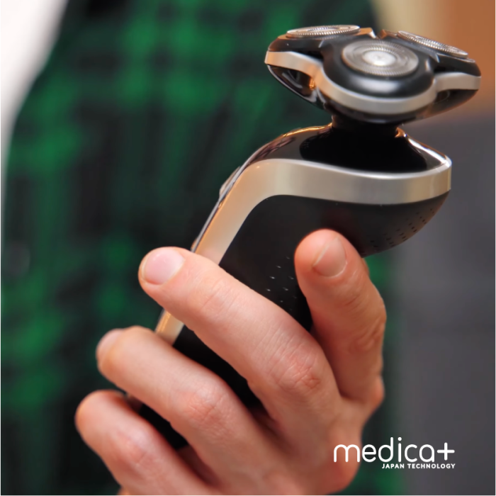 Набір Електробритва 4в1 Medica+ Shaver 4v1 + Ультразвукова зубна щітка Medica+ PROBRUSH 9.0 black