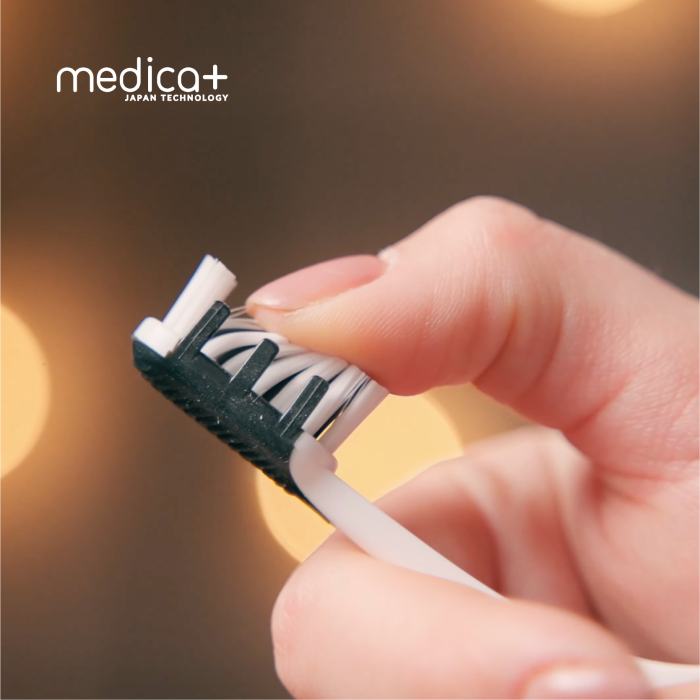 Звукова зубна щітка MEDICA+ ProBrush 7.0 Compact Silver + Насадки (4 шт)