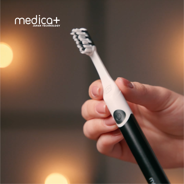 Звукова зубна щітка MEDICA+ ProBrush 7.0 Compact Silver + Насадки (4 шт)